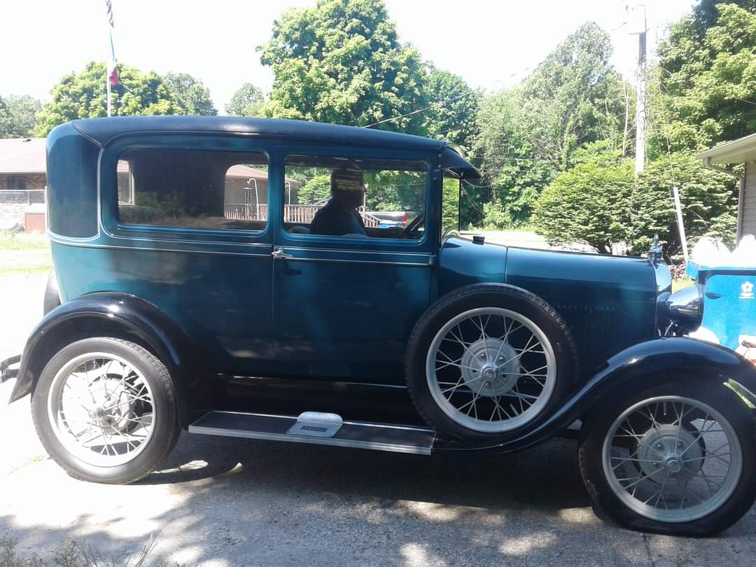 AUCTION Hahn Realty and Auction