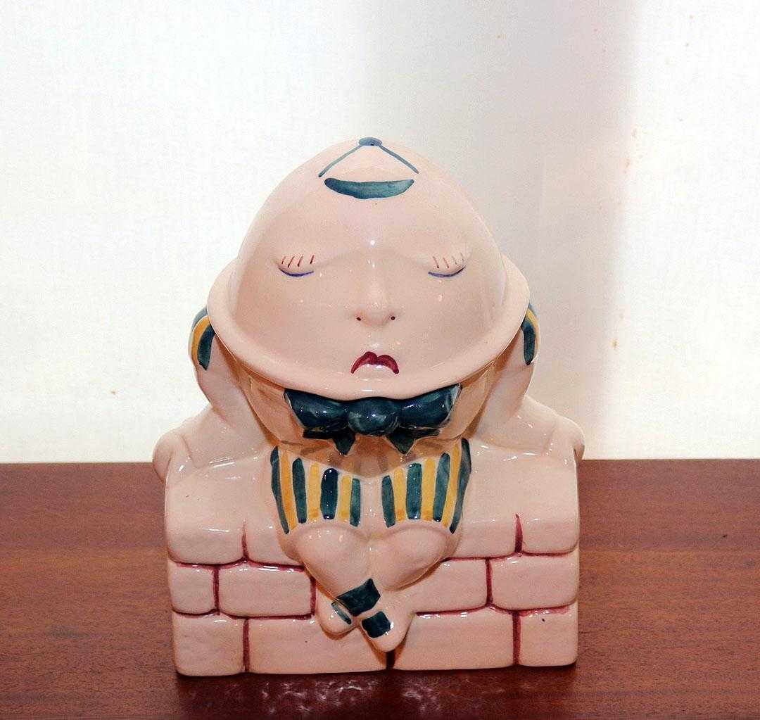152