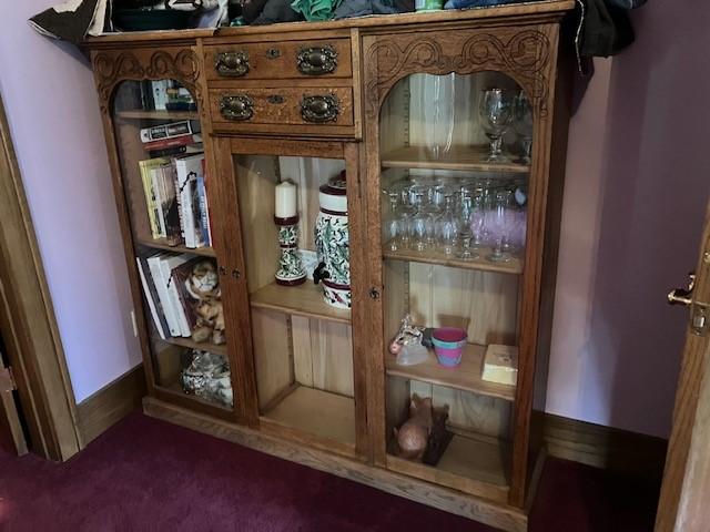 Display Cabinet Image