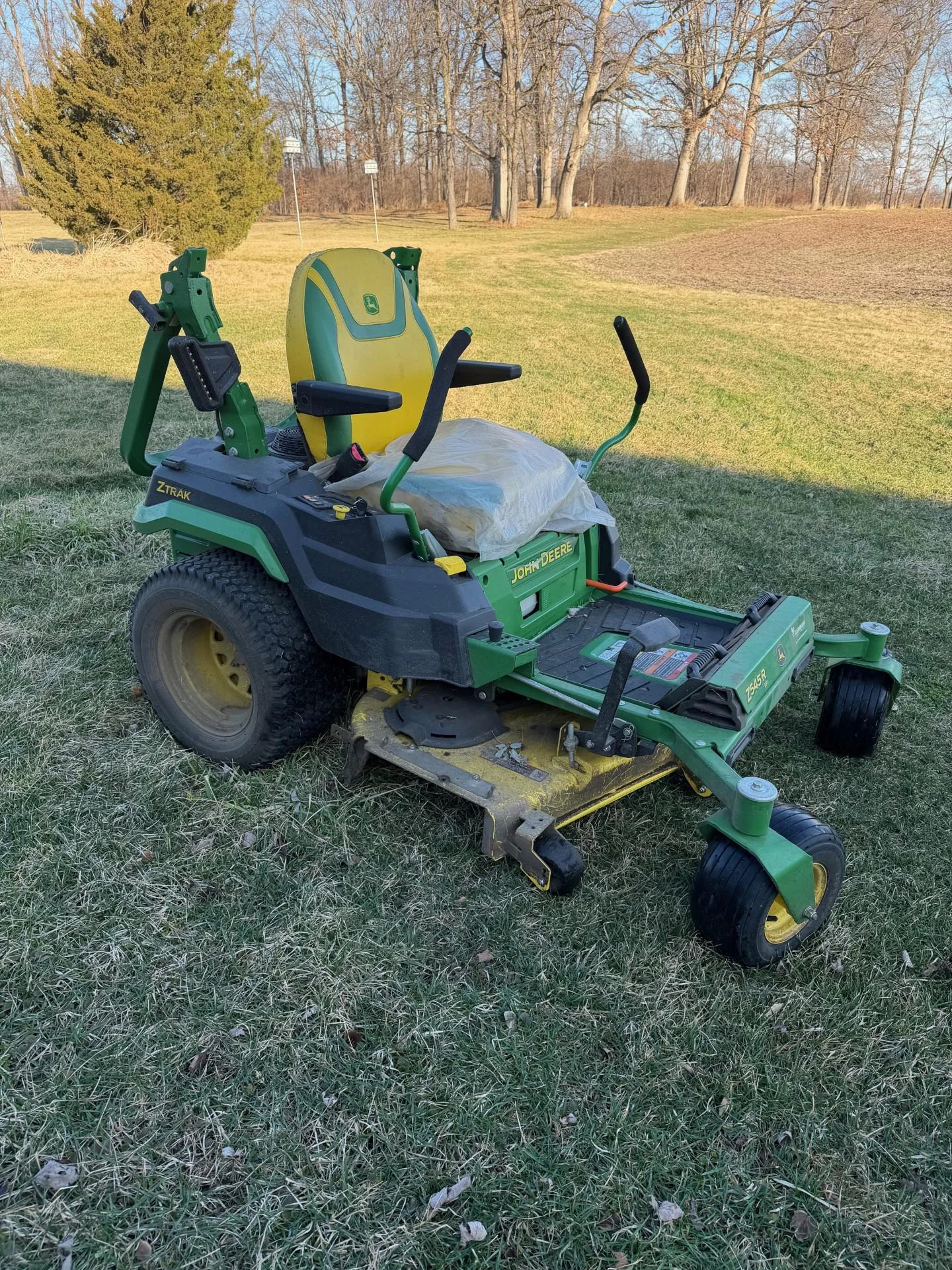 2acfcff8-3cdb-4c23-957d-34c912f85050